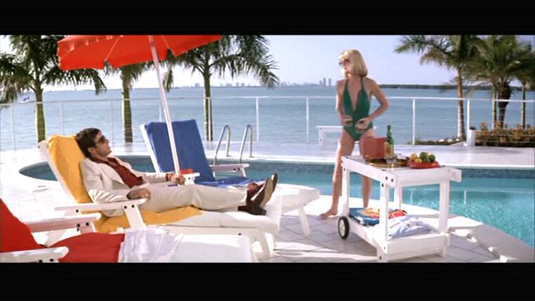 Scarface Screensaver Wallpaper Pool Scene Movie