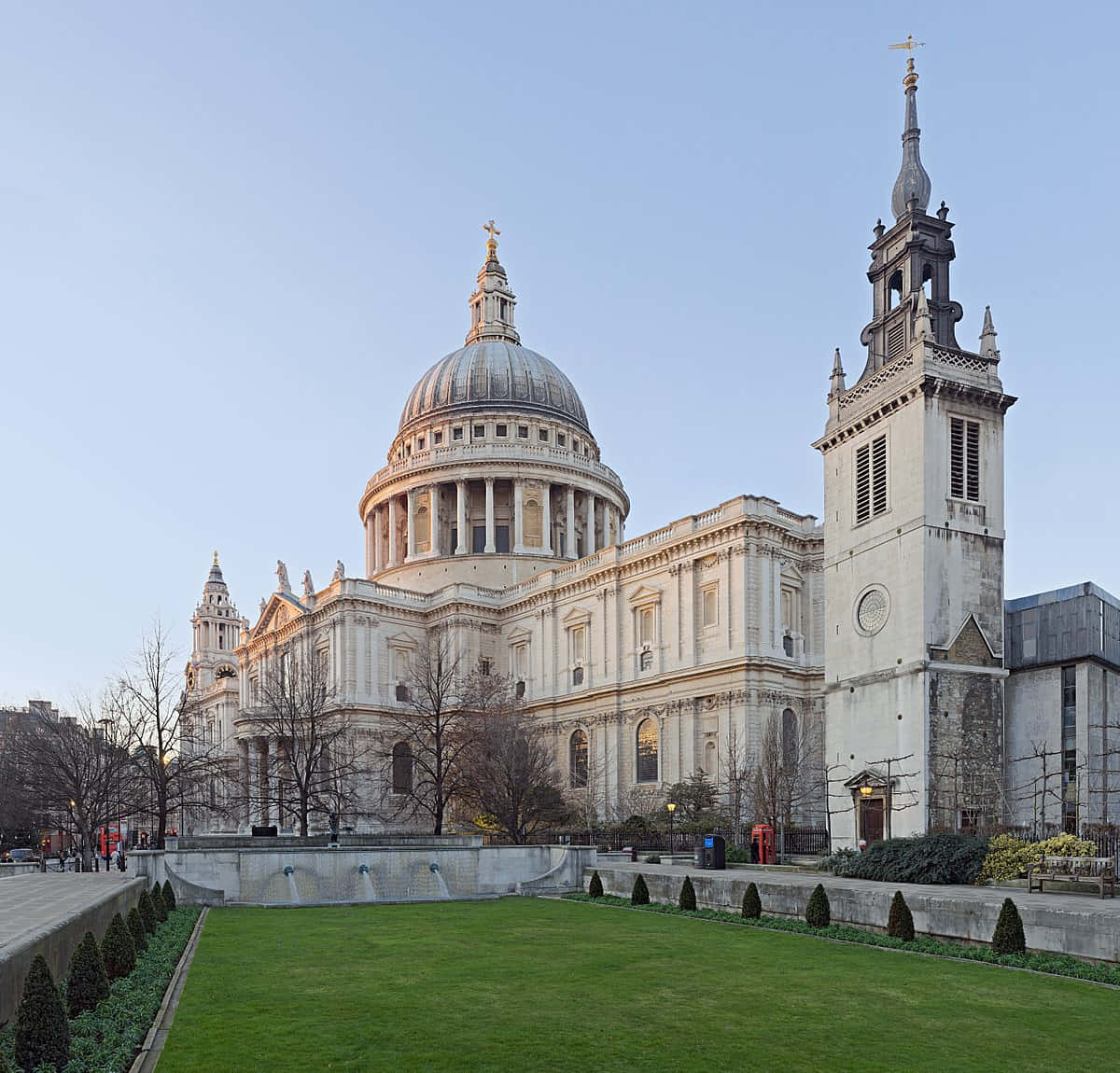 Diocesan Cathedral London St Wallpaper