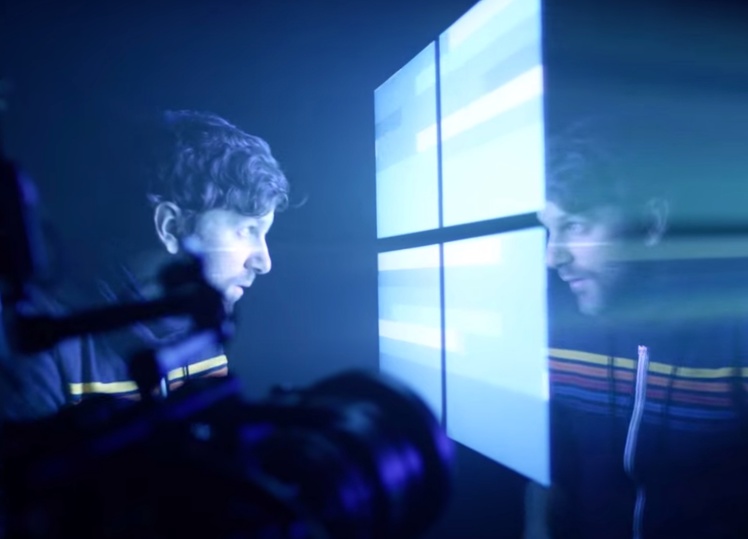  create the new Windows 10 wallpaper using lasers and projectors