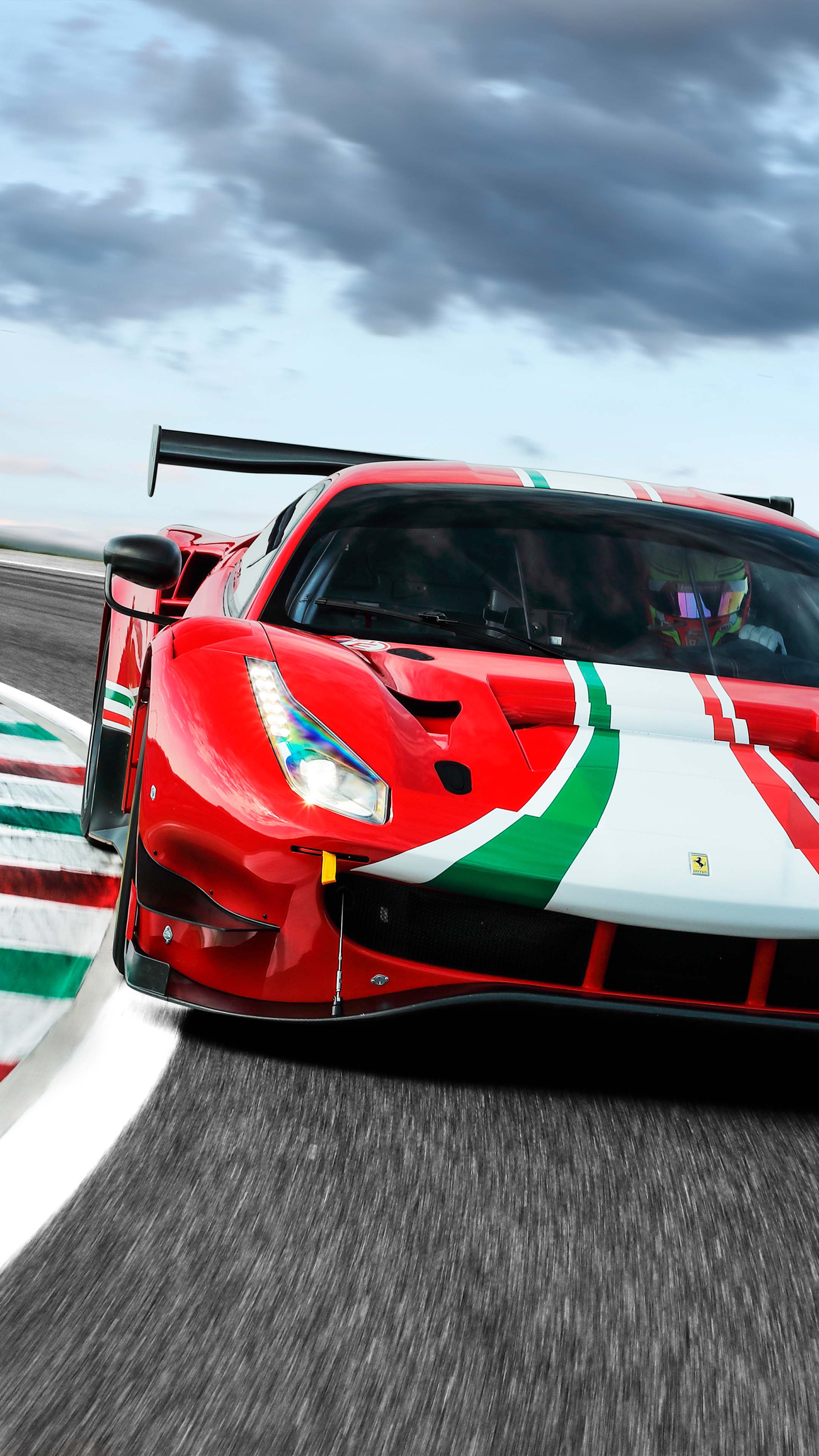 Ferrari Wallpaper Images - Free Download on Freepik