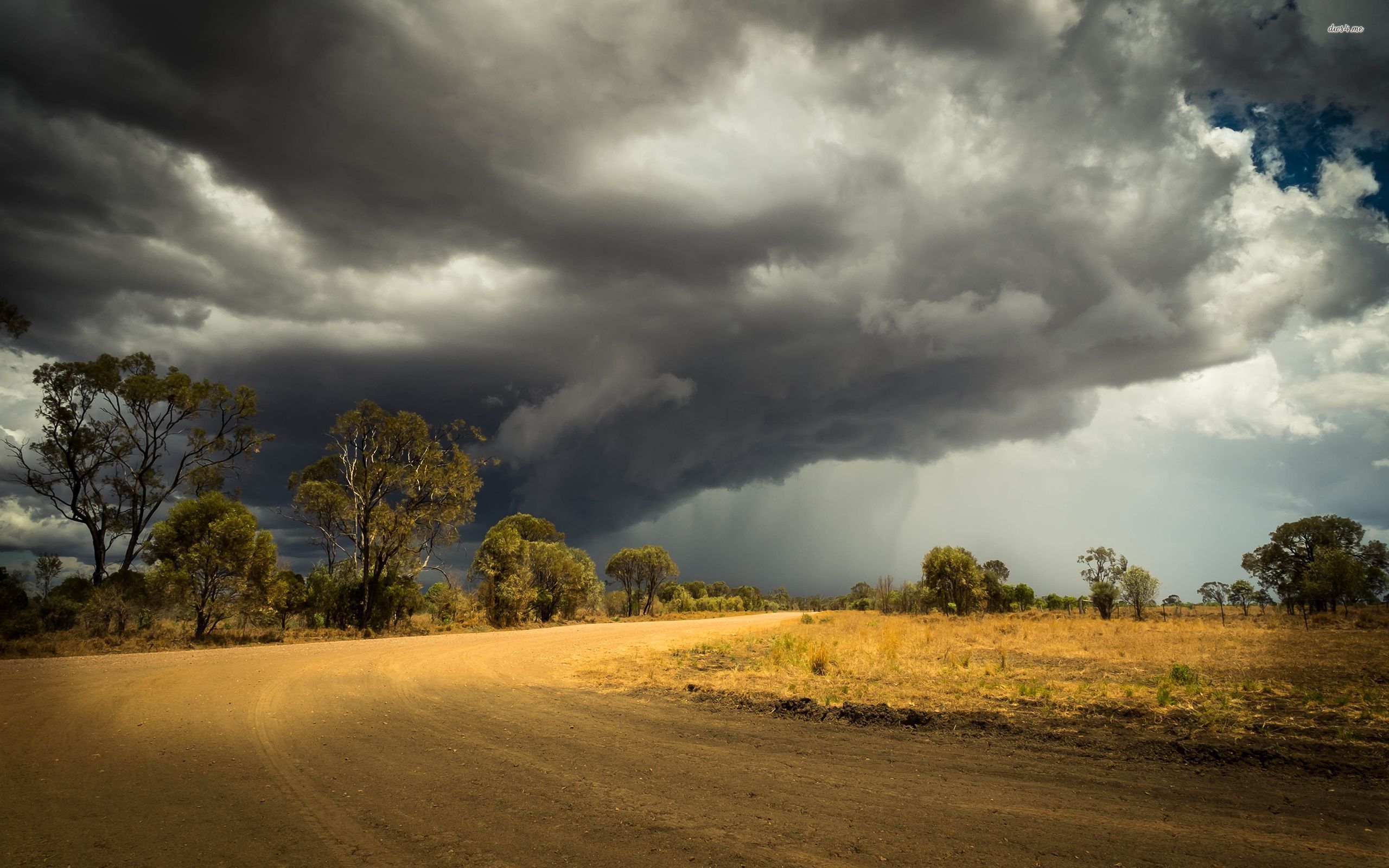Storm clouds brewing Queensland wallpaper   Nature wallpapers 2560x1600