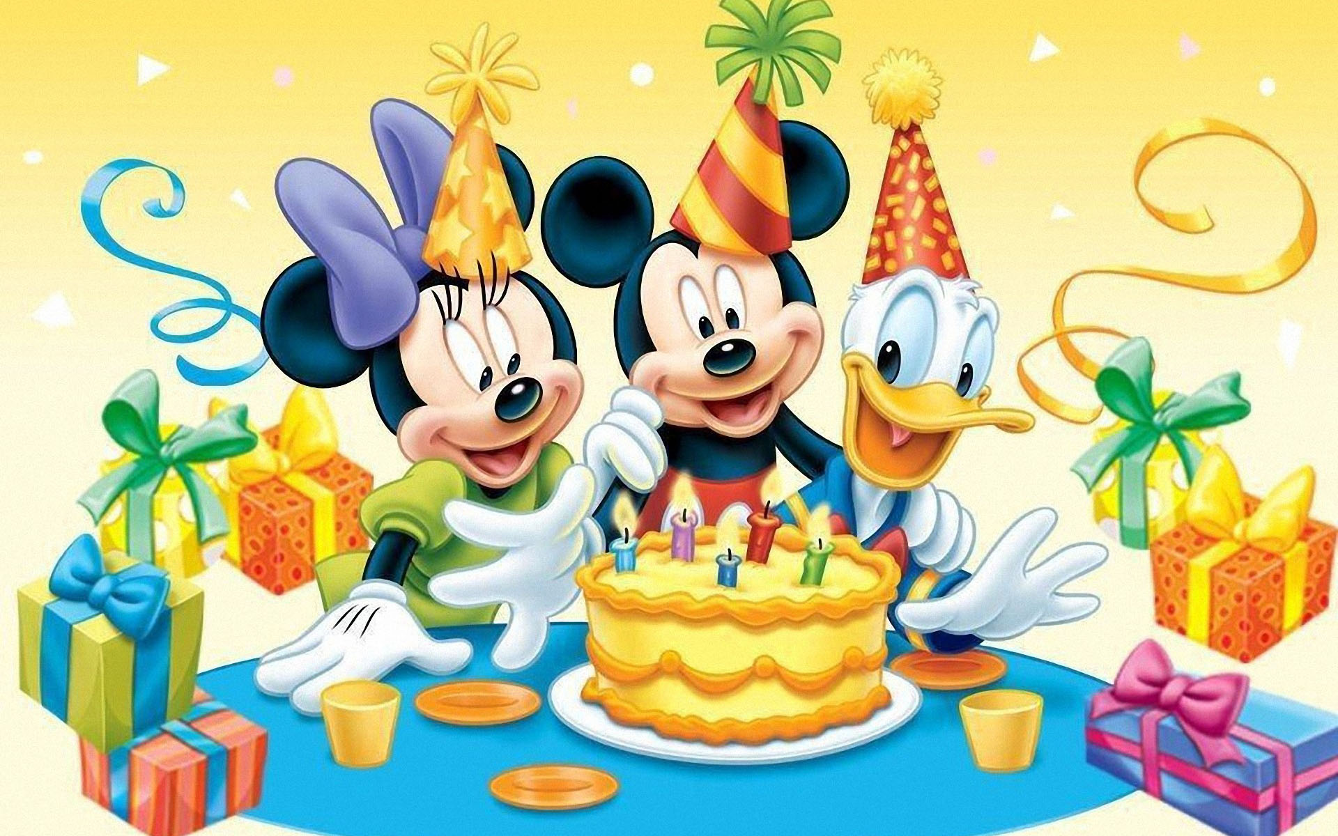 Happy BirtHDay Mickey Mouse Wallpaper