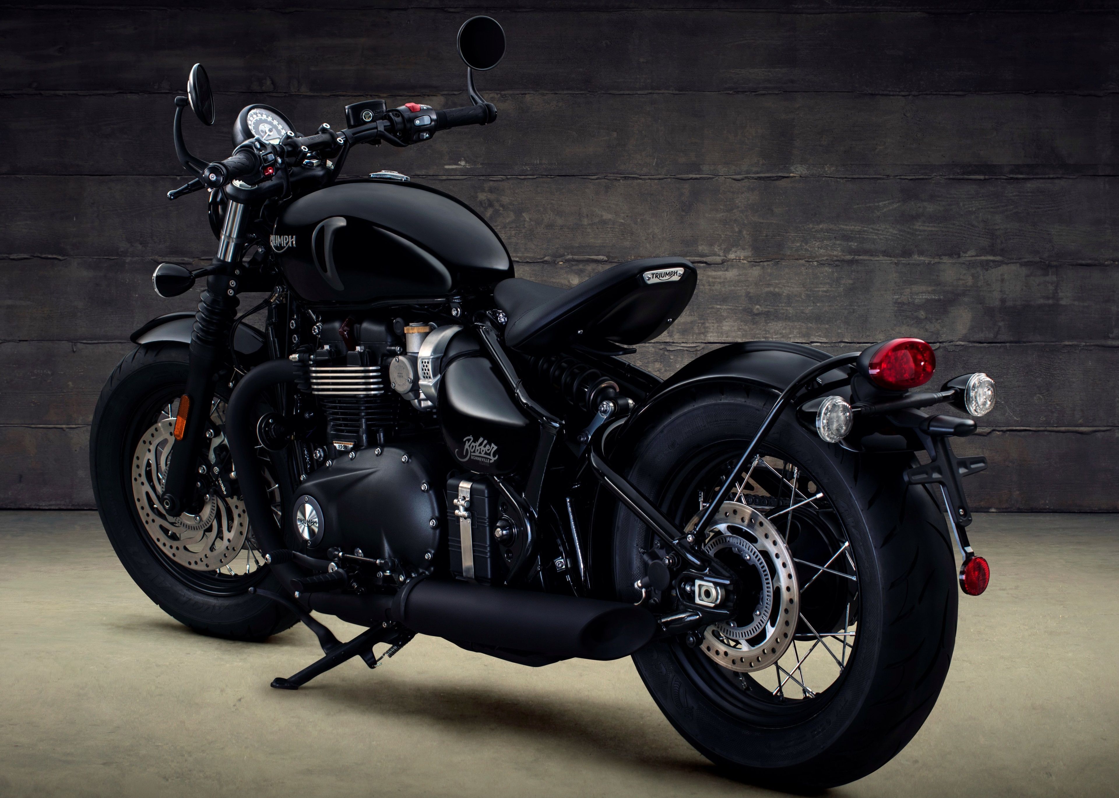 Triumph Bonneville Bobber 4k Best HD Wallpaper Desktop