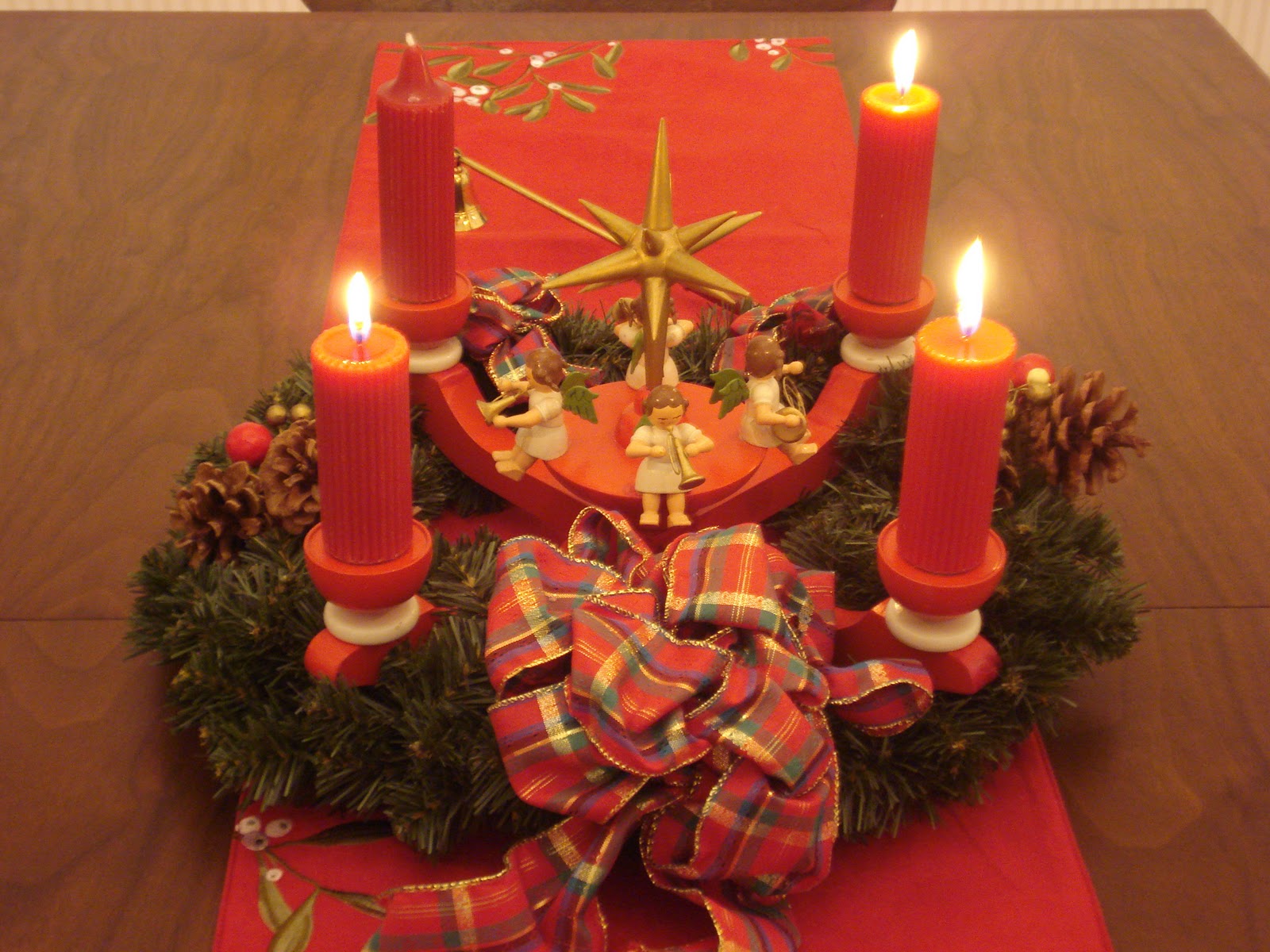 The Catholic Jedi Academy Advent Wreaths Pope And His Red