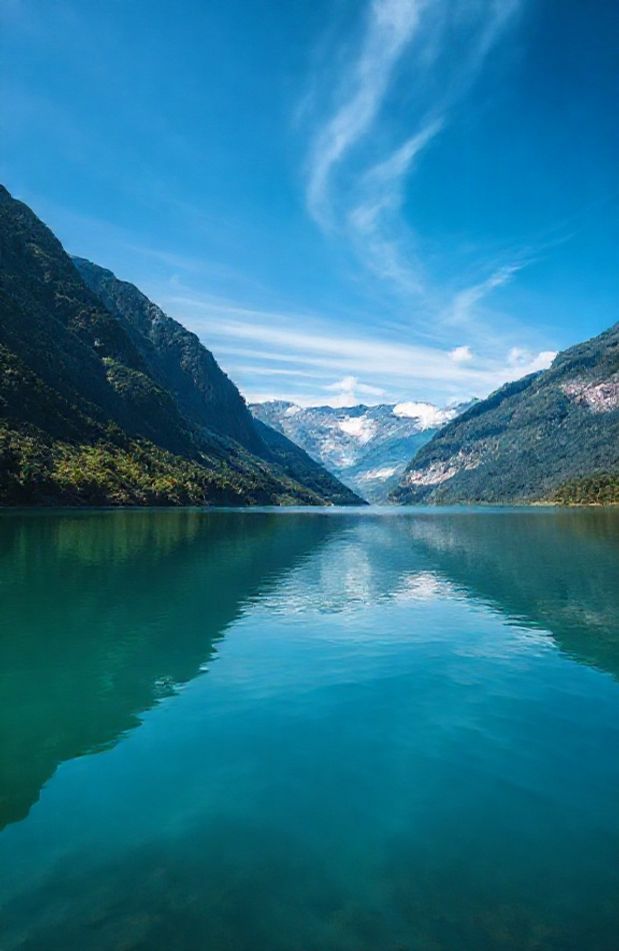 Asus Default Wallpaper