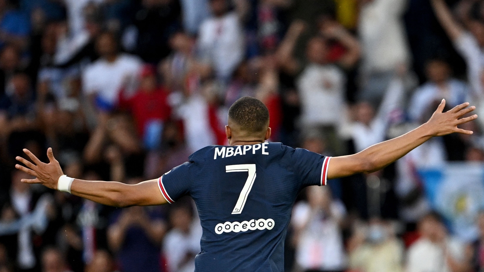 Mbappe wallpaper celebration