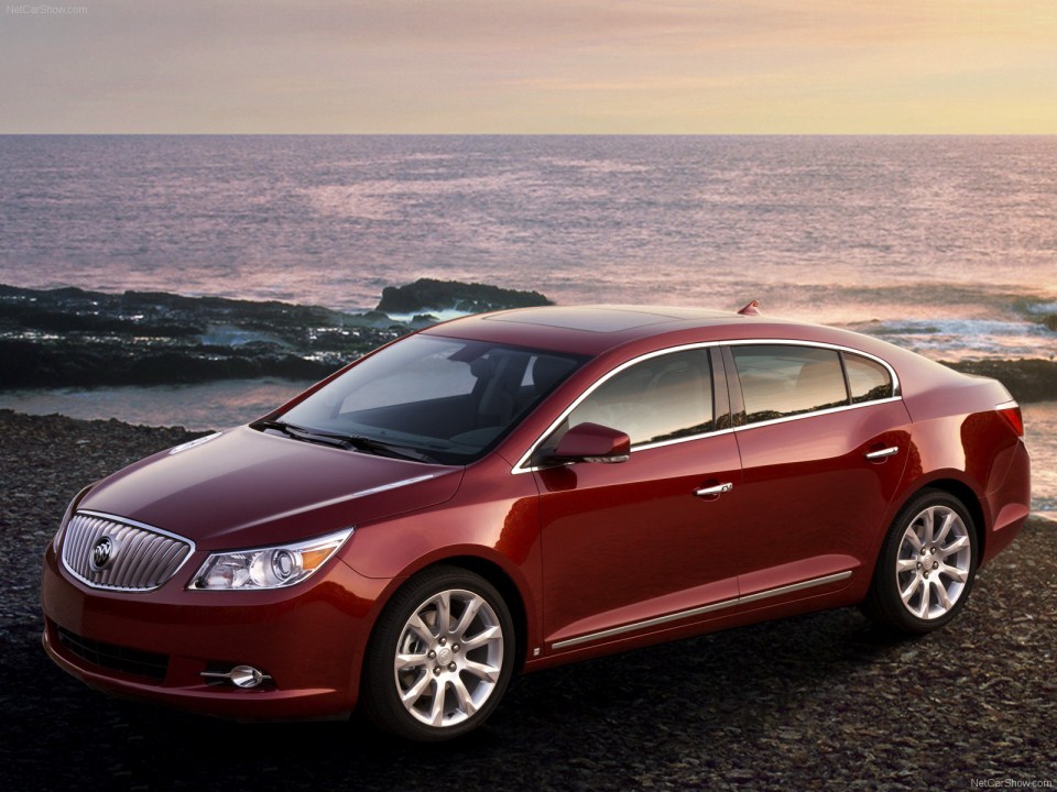 Buick Lacrosse High Resolution Wallpaper