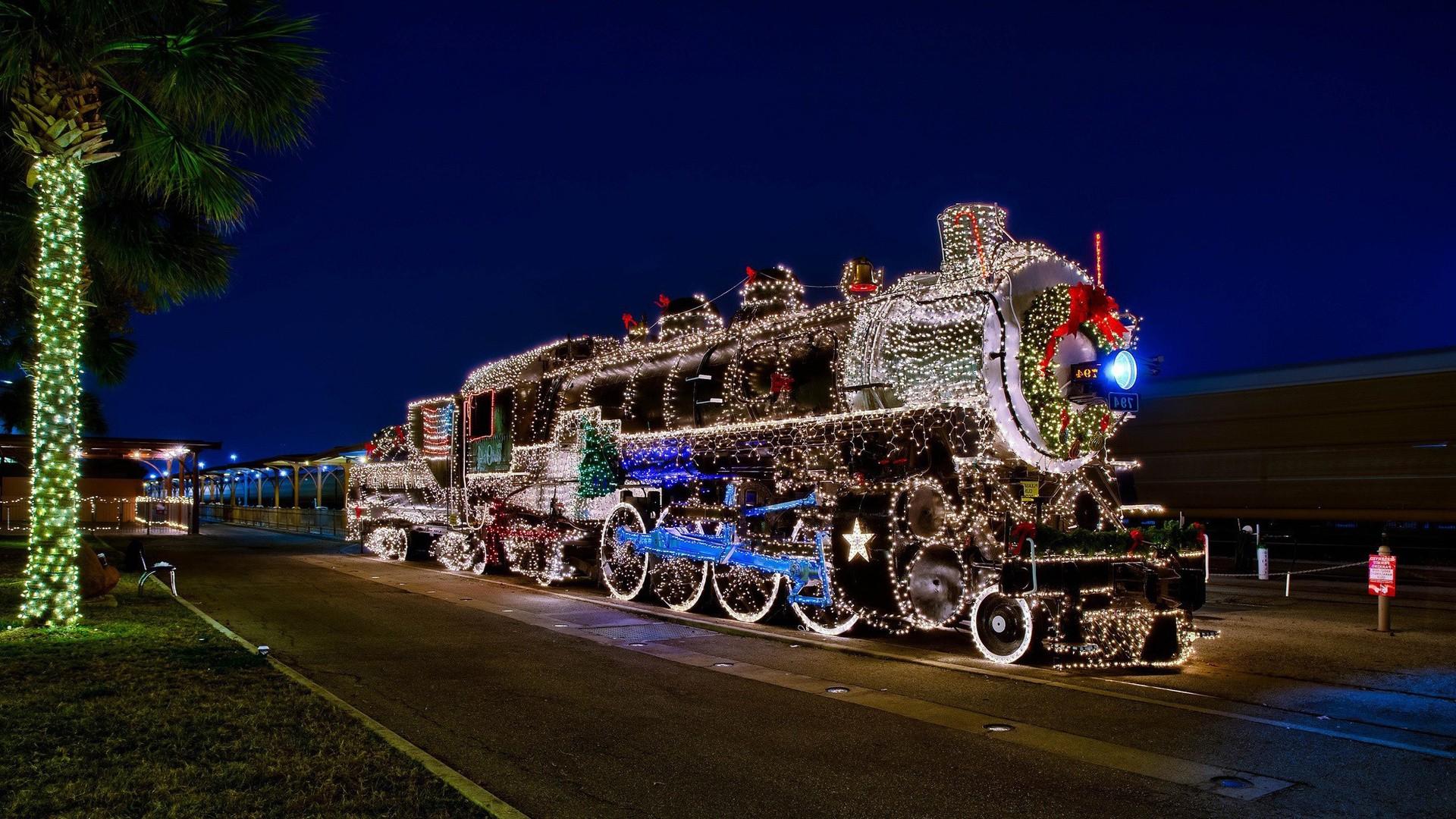 Christmas Train Wallpaper Top Background