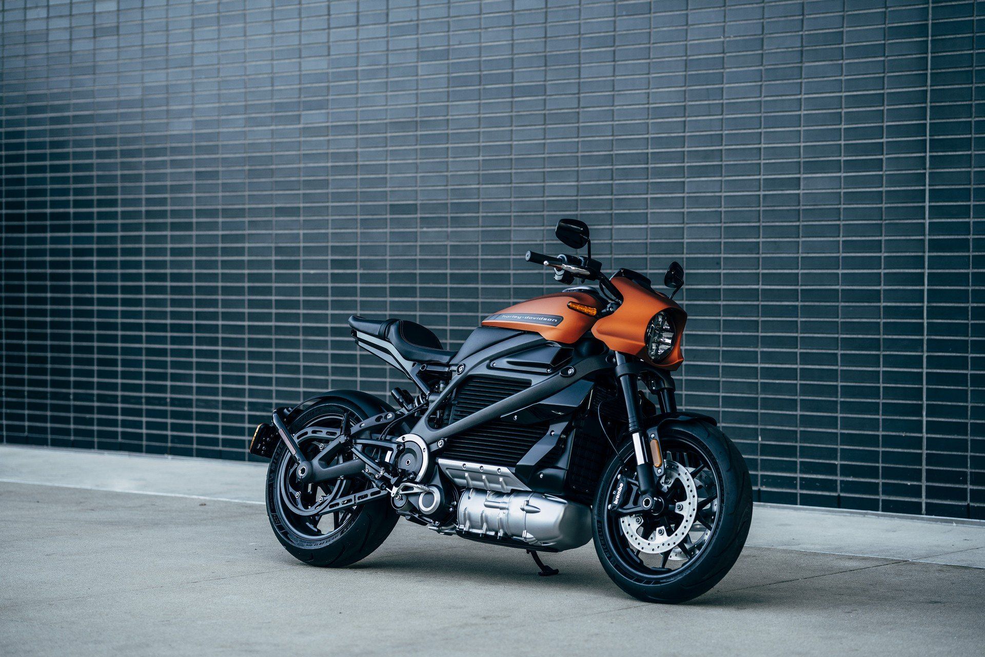 Harley Davidson Halts LiveWire Electric Bike Production Over