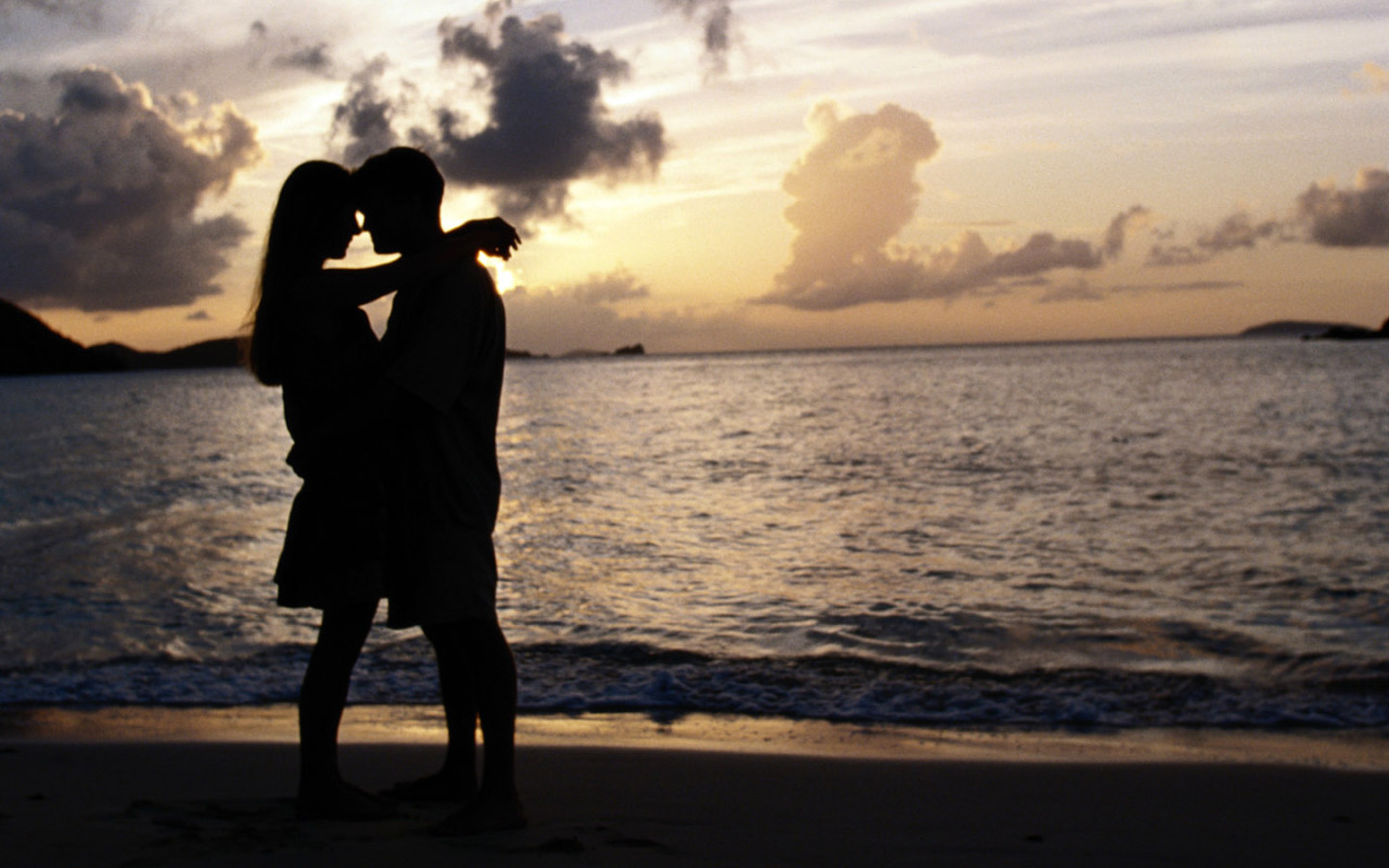 Couple In Sunset Love Story Gallery Wallpaper