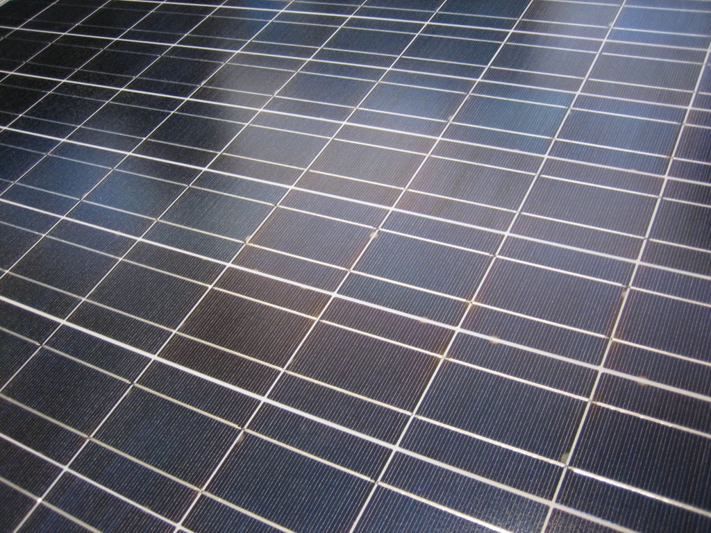 solar panel mittelnah 1024x768