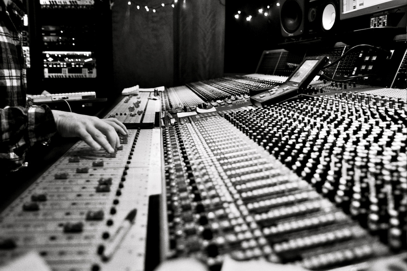 46+] Music Recording Studio HD Wallpaper - WallpaperSafari