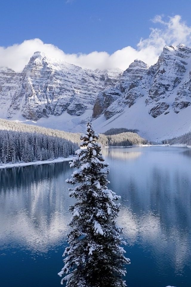 Winter Mountain Landscape iPhone HD Wallpaper