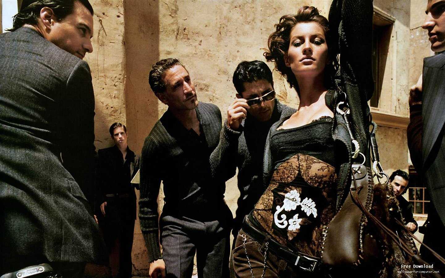 Dolce Gabbana Brand Advertising Wallpaper