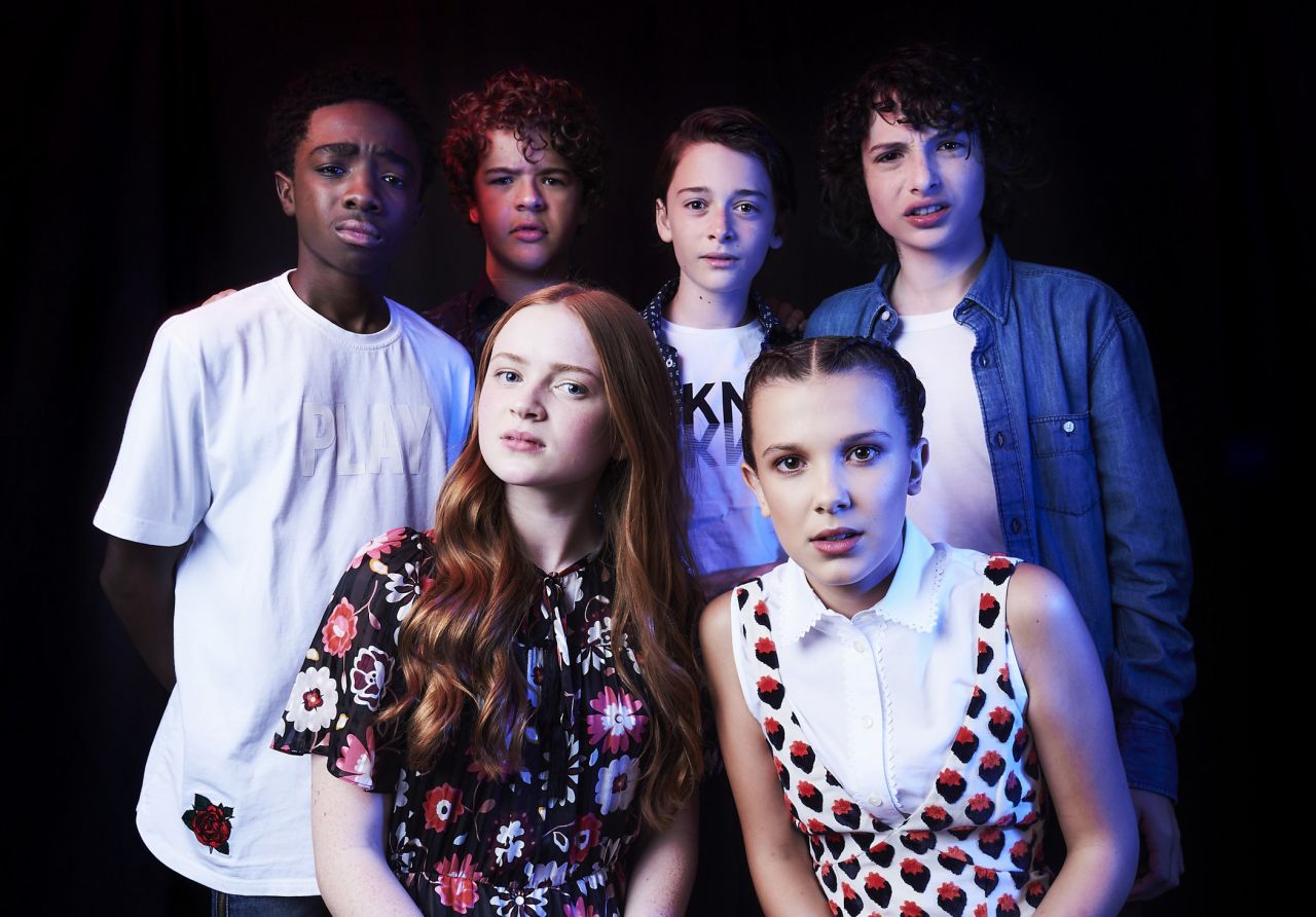 Stranger Things Cast Wallpaper