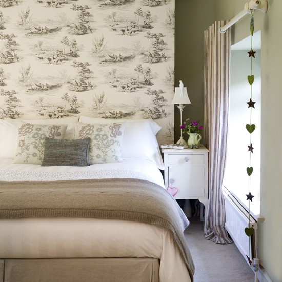 Free Download Bedroom With Toile Wallpaper Neutral Bedrooms