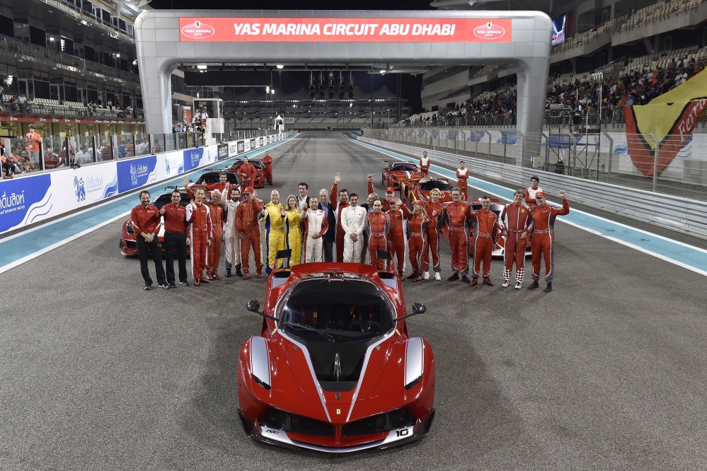 Ferrari Abu Dhabi In Rosso Formula1 Sportmediaset