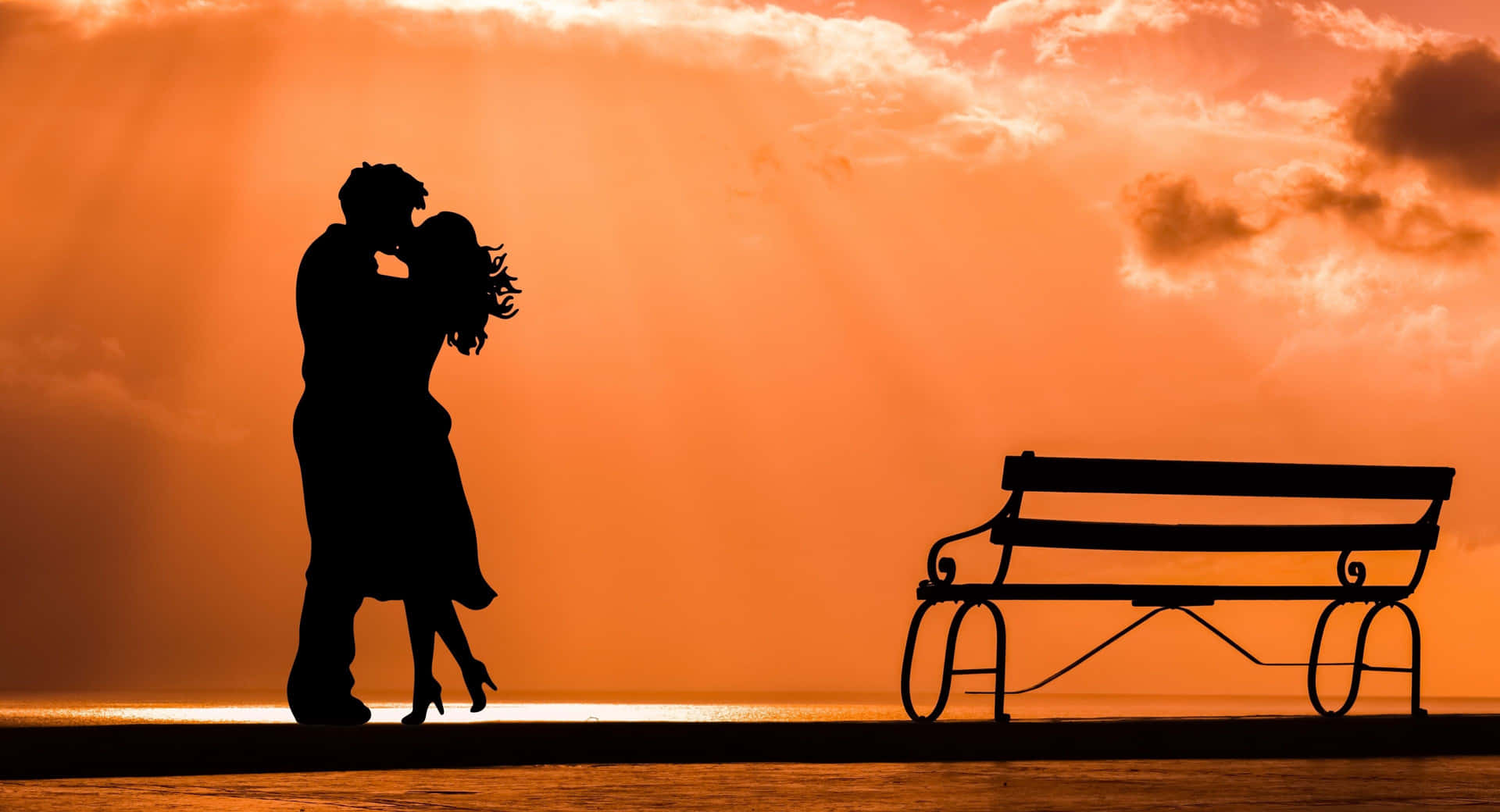 Romantic Couple Picture Wallpaper