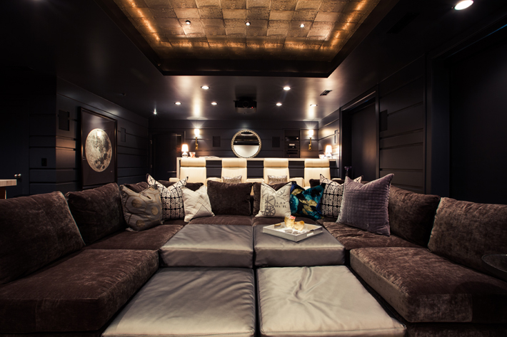 46 Movie Room Wallpaper On Wallpapersafari