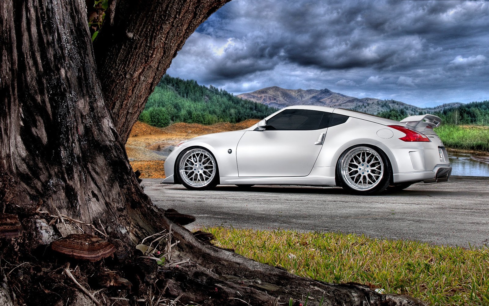 Free Download White Nissan 370z Hd Wallpapers Download Wallpapers Images, Photos, Reviews