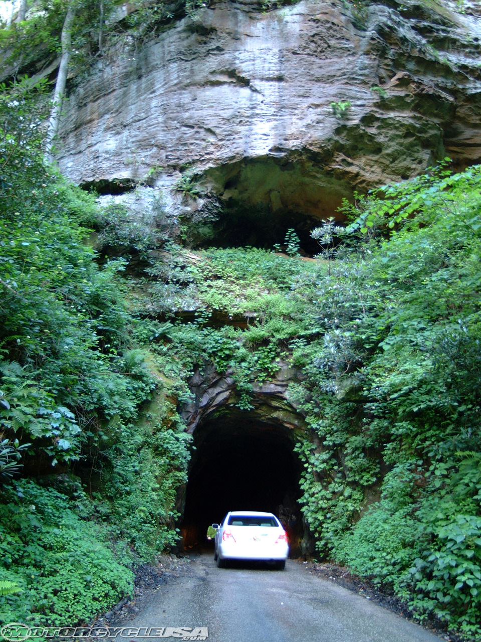 Kentucky Motorcycling the Bluegrass State Photos   Motorcycle USA
