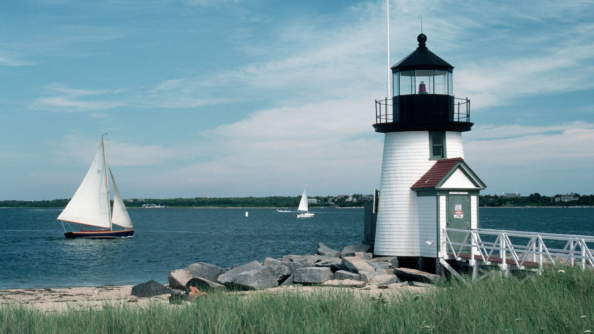 Why Homes On Nantucket Massachusetts Are Reeling In The Rich