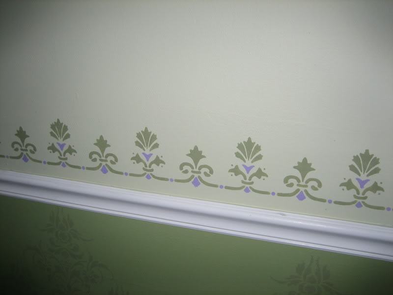 The Lower Part Of Wall Under Chair Rail I Am Using A Damask