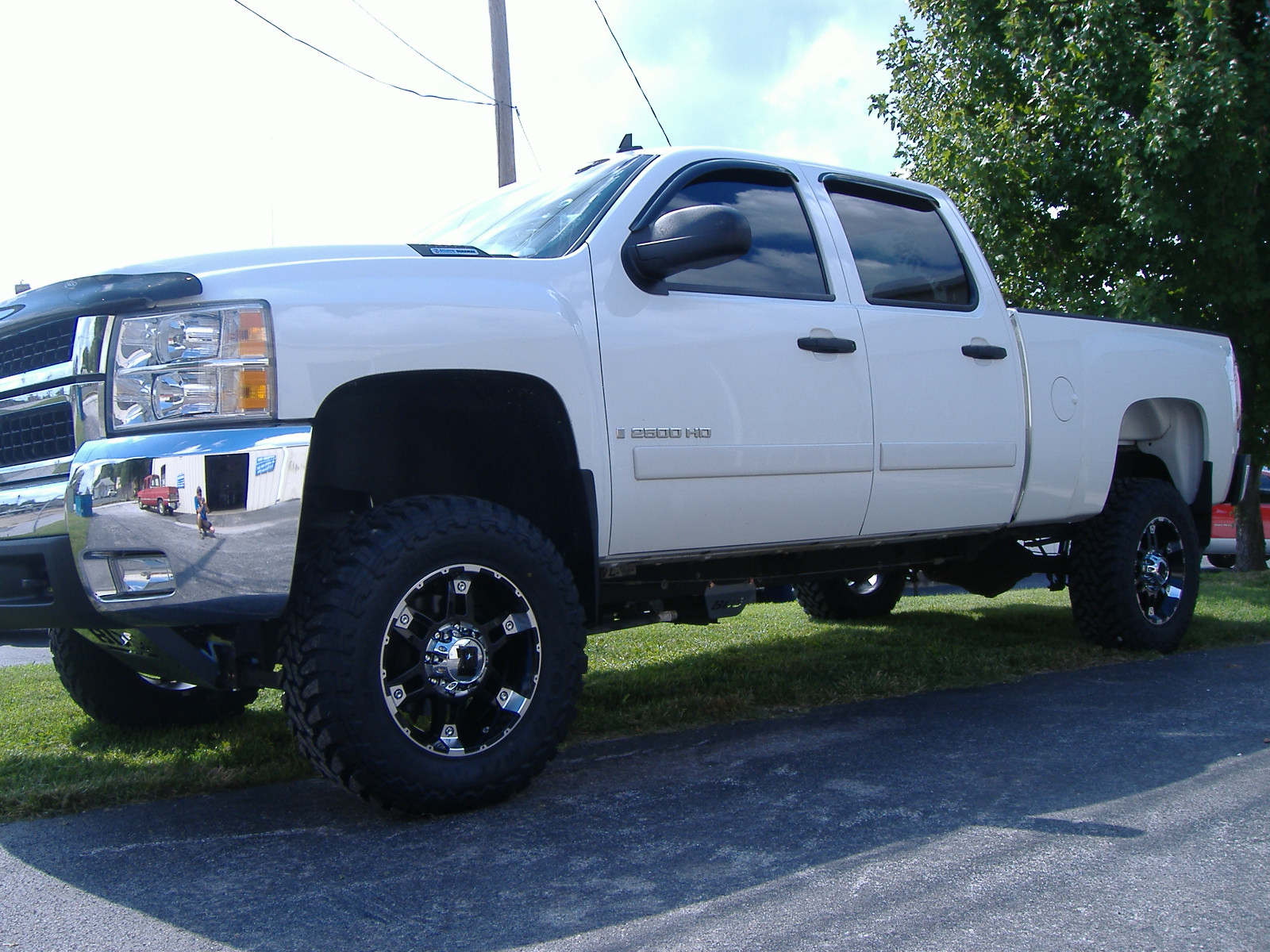 Lifted Chevy Trucks Duramax With