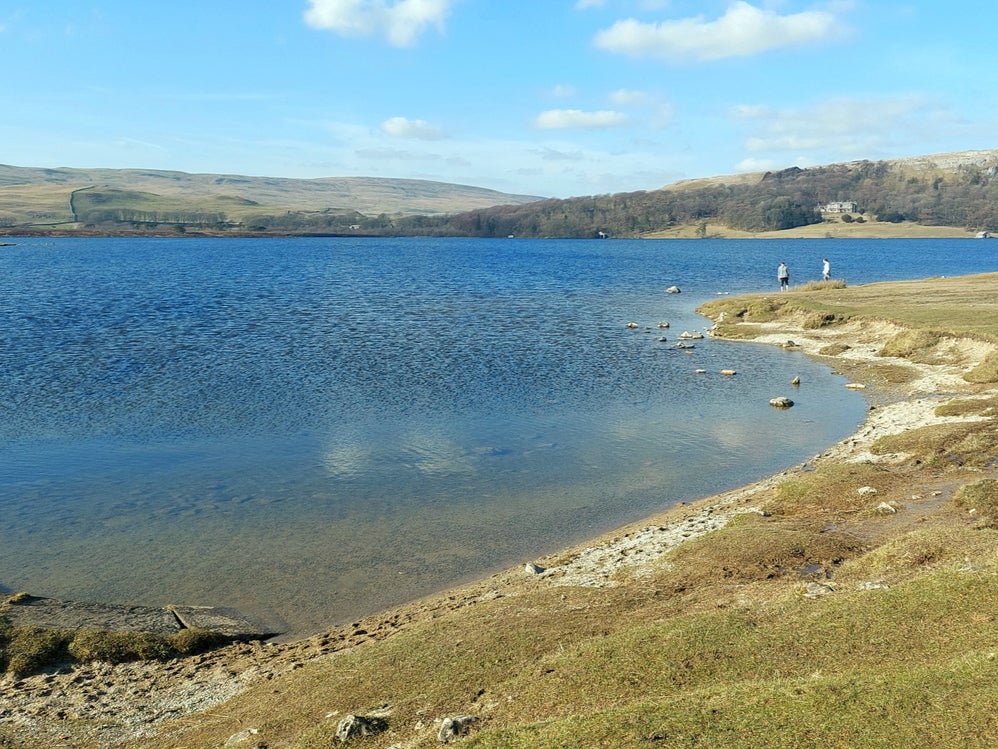 Lakes In The Uk That Are Perfect For Days Out Wallpaper