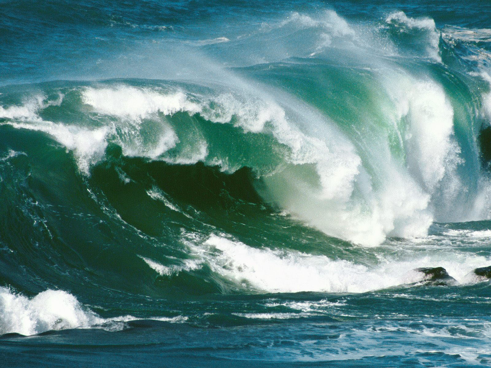 Tag Storm Waves Wallpaper Image Photos And Pictures For