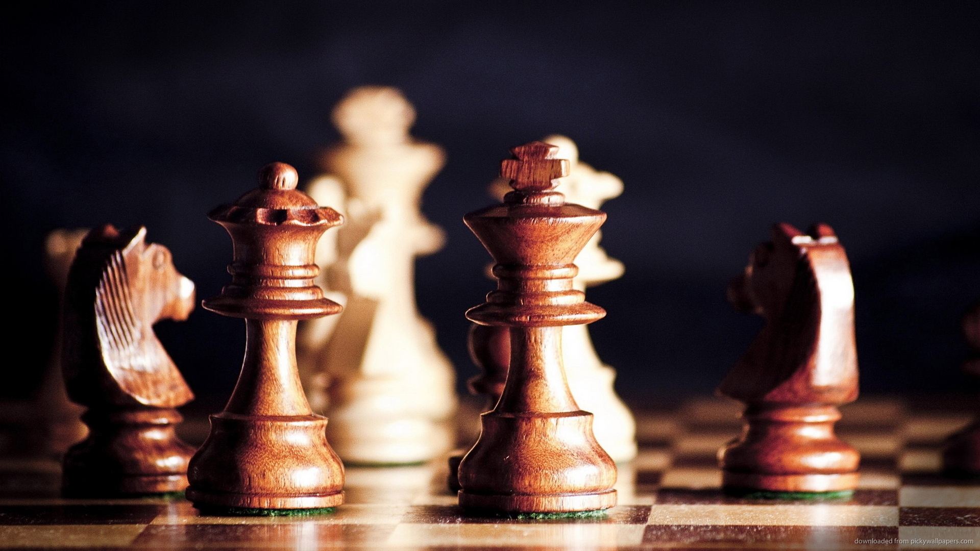 Wooden Chess Board Game Up Close Wallpaper