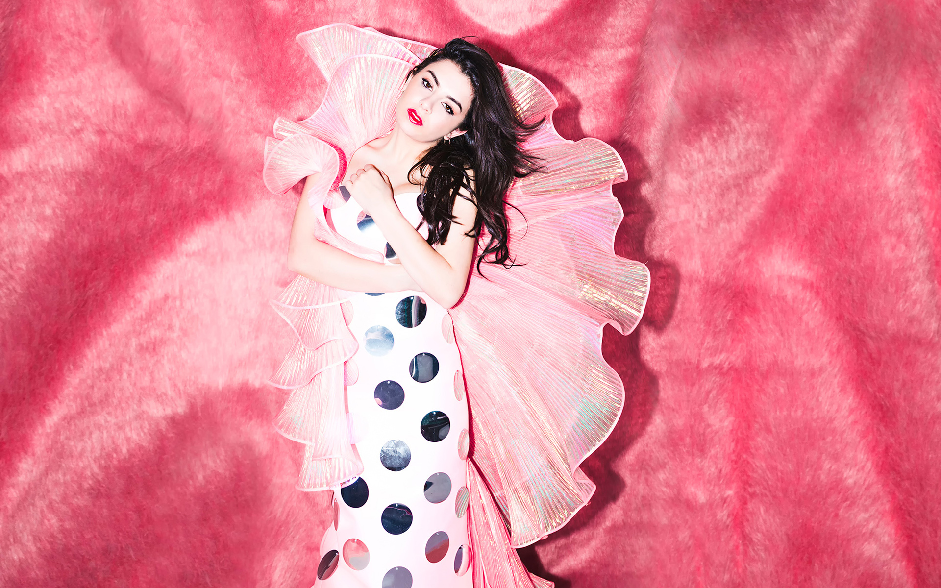 Charli Xcx Wallpaper
