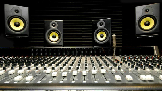 961 Digital Audio Workstation Images, Stock Photos & Vectors | Shutterstock