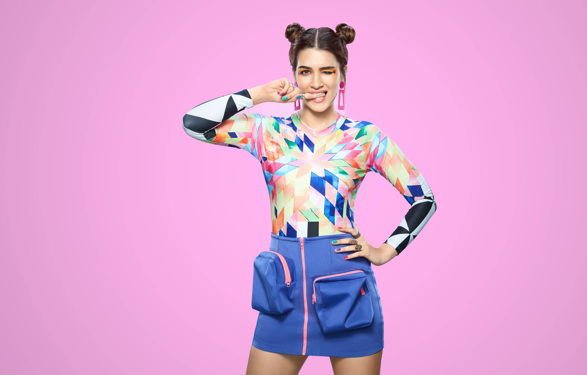 Kriti Sanon HD Wallpaper