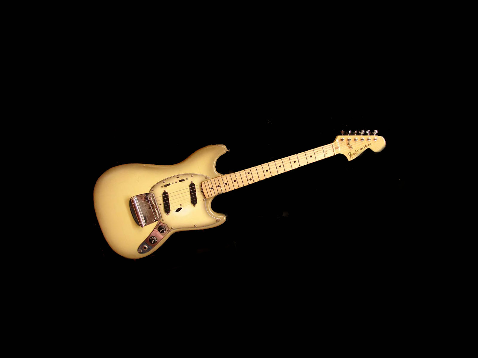 HD Wallpaper Vintage Fender B Guitar X Kb Jpeg