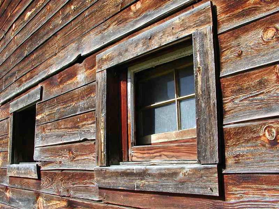 Old Barn Siding Wallpaper - WallpaperSafari