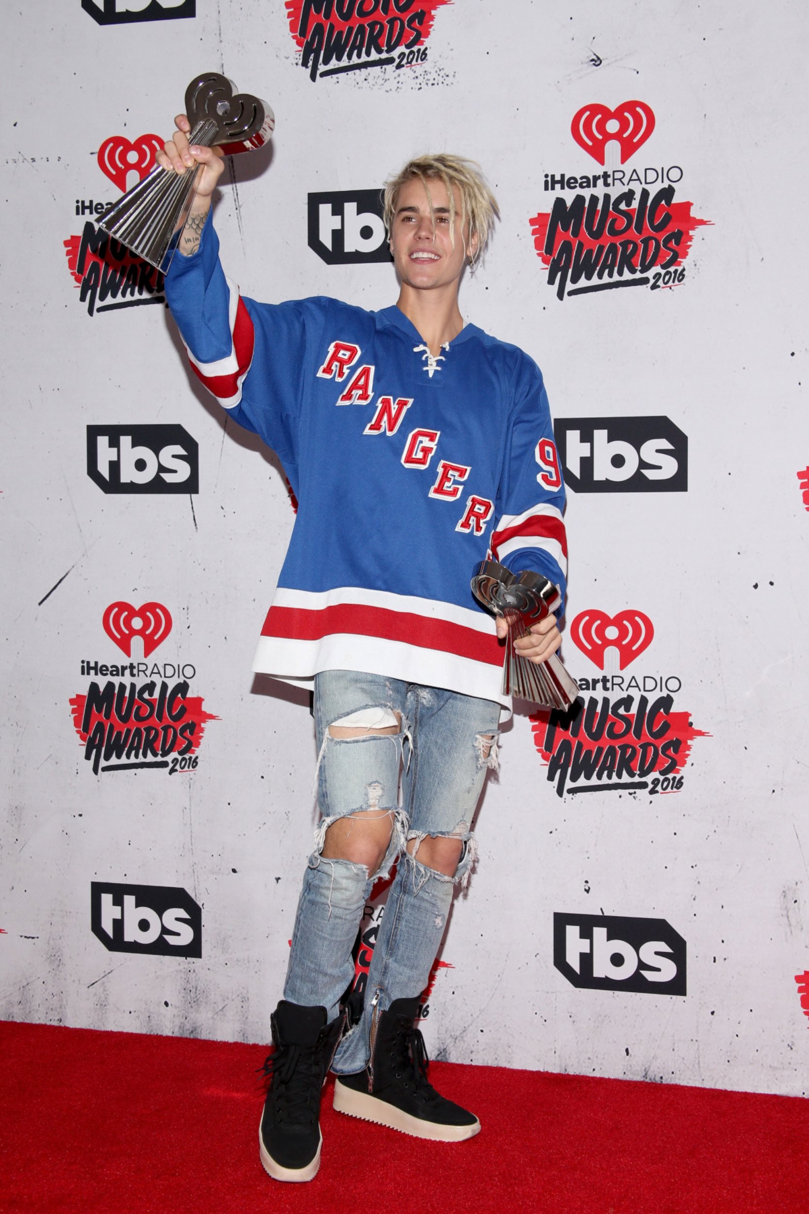 Justin Bieber Iheartradio Music Awards
