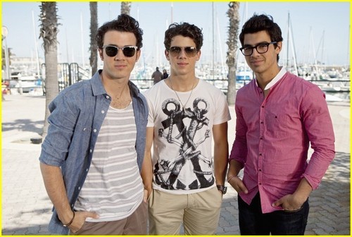The Jonas Brothers Image Wallpaper And