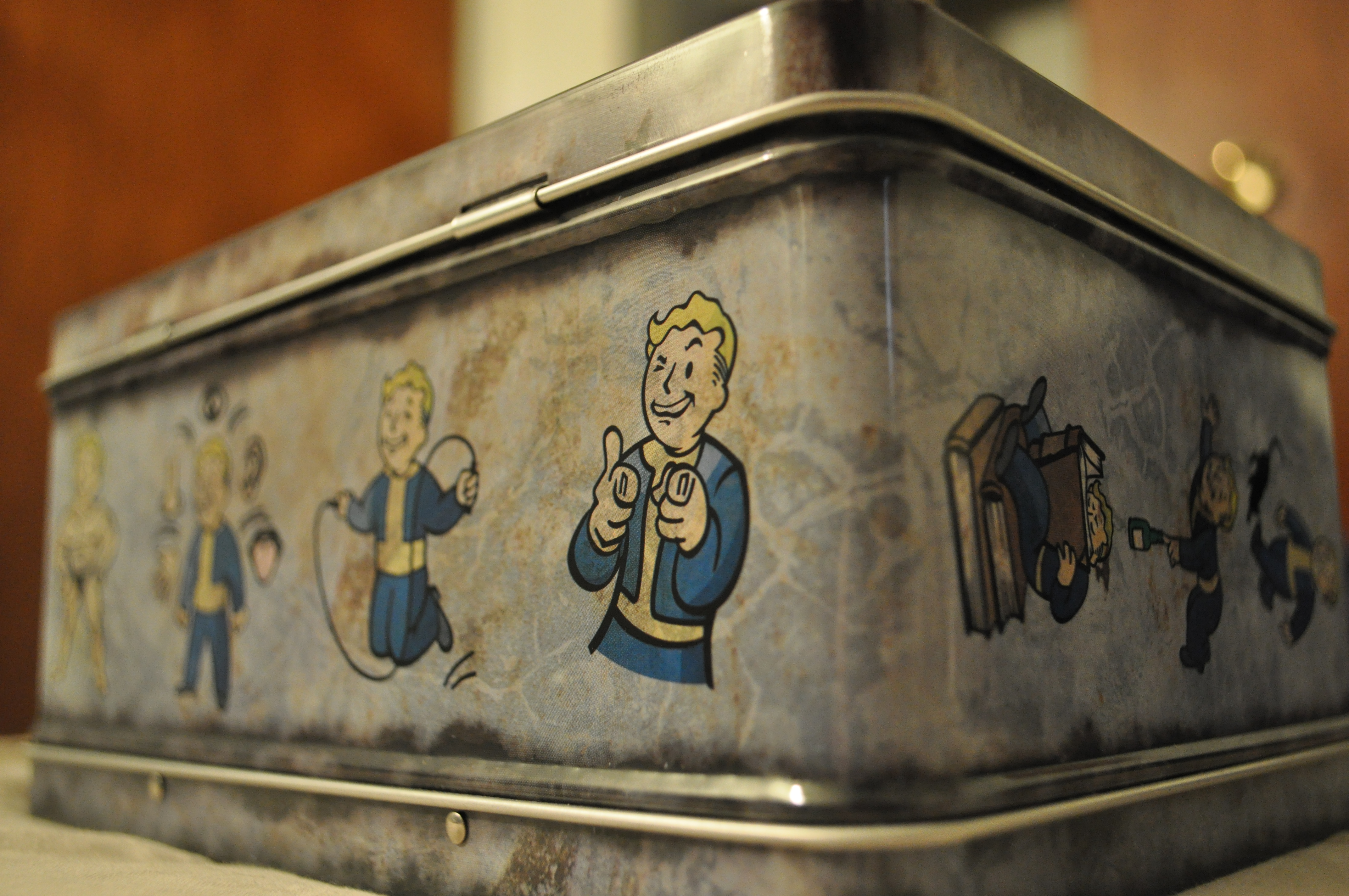 Fallout Case Vault Boy Wallpaper Background