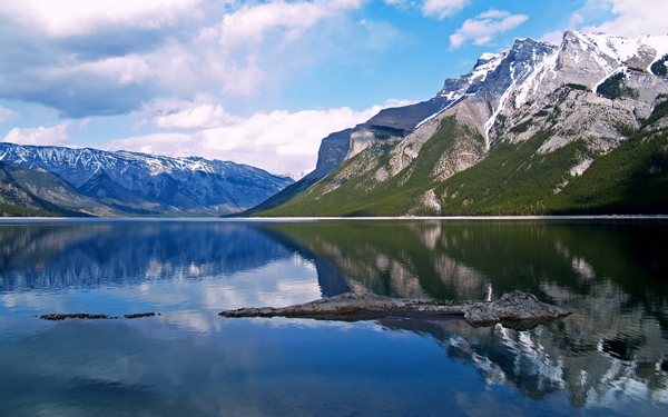 Full HD Wallpapers Nature Waterscapes Mountains Rockies Canada 600x375