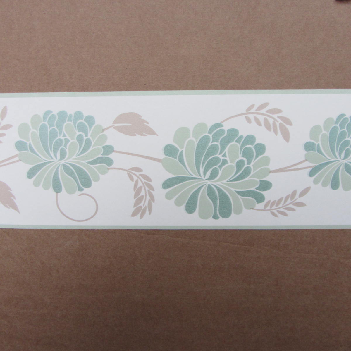 Free download MODERN ORIENTAL TRAIL GREEN WALLPAPER BORDER SELF