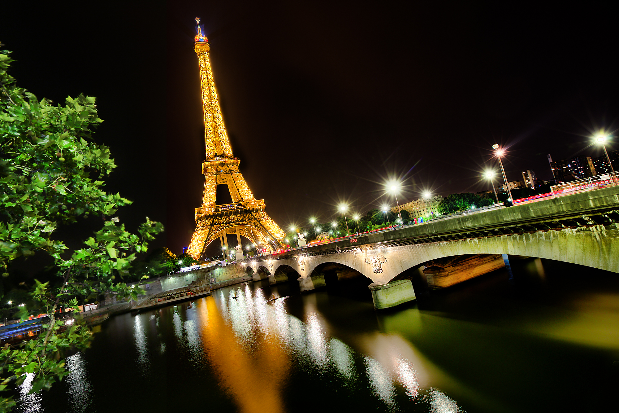 Paris Tower Pictures HD Desktop Wallpaper