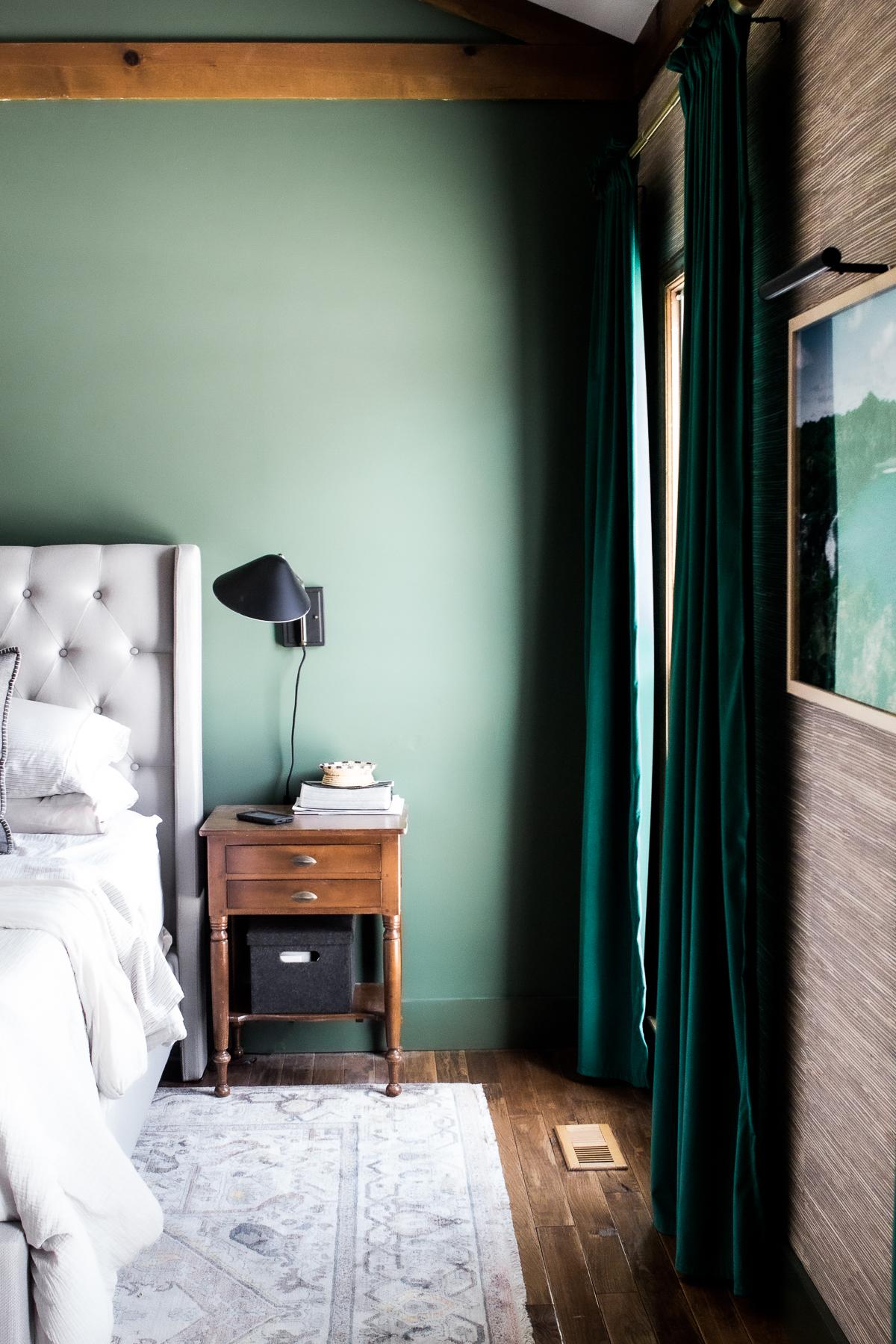 Dark Green Bedroom With Eclectic Decor Craftivity Designs