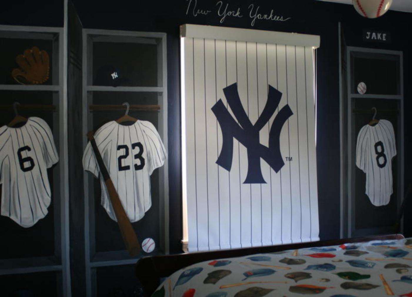 Baseball-Themed Teenage Boy's Room, Leslie Lamarre