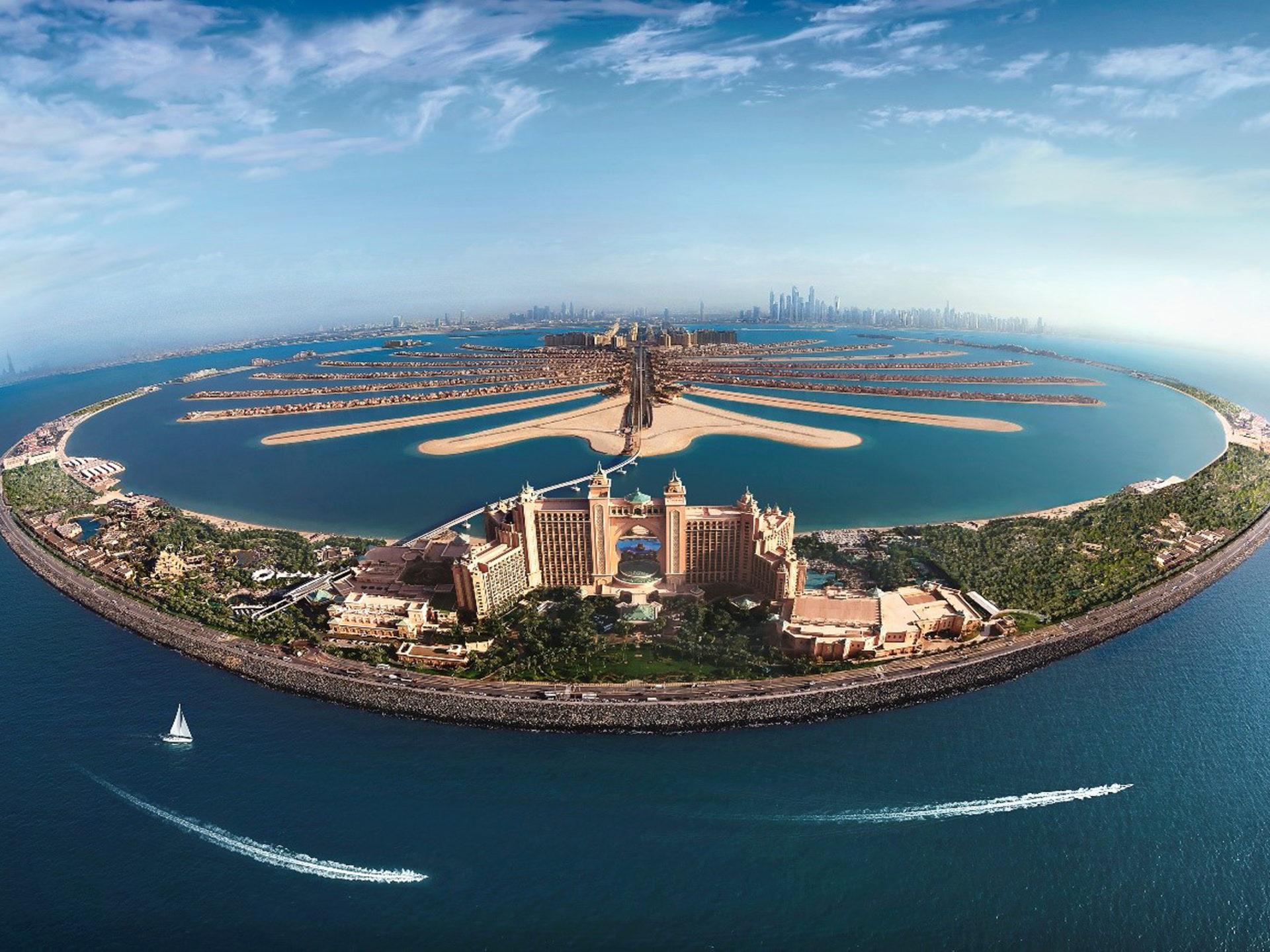 Dubai Hotel Atlantis Palm Jumeirah Island Overlooking The Arabian