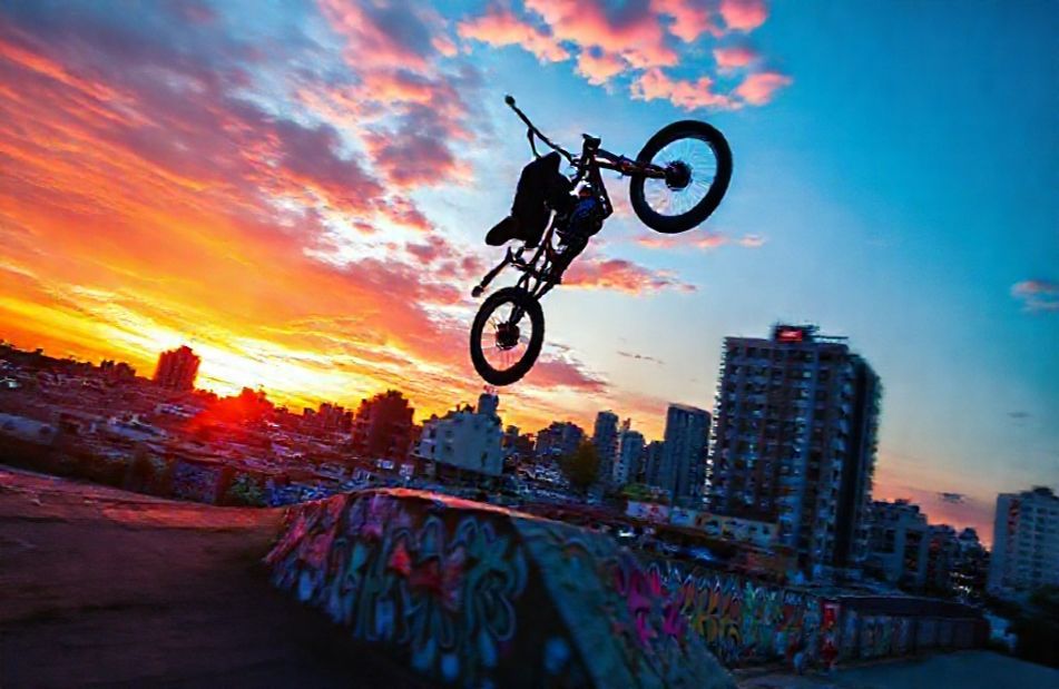 Stunt Bike Wallpaper