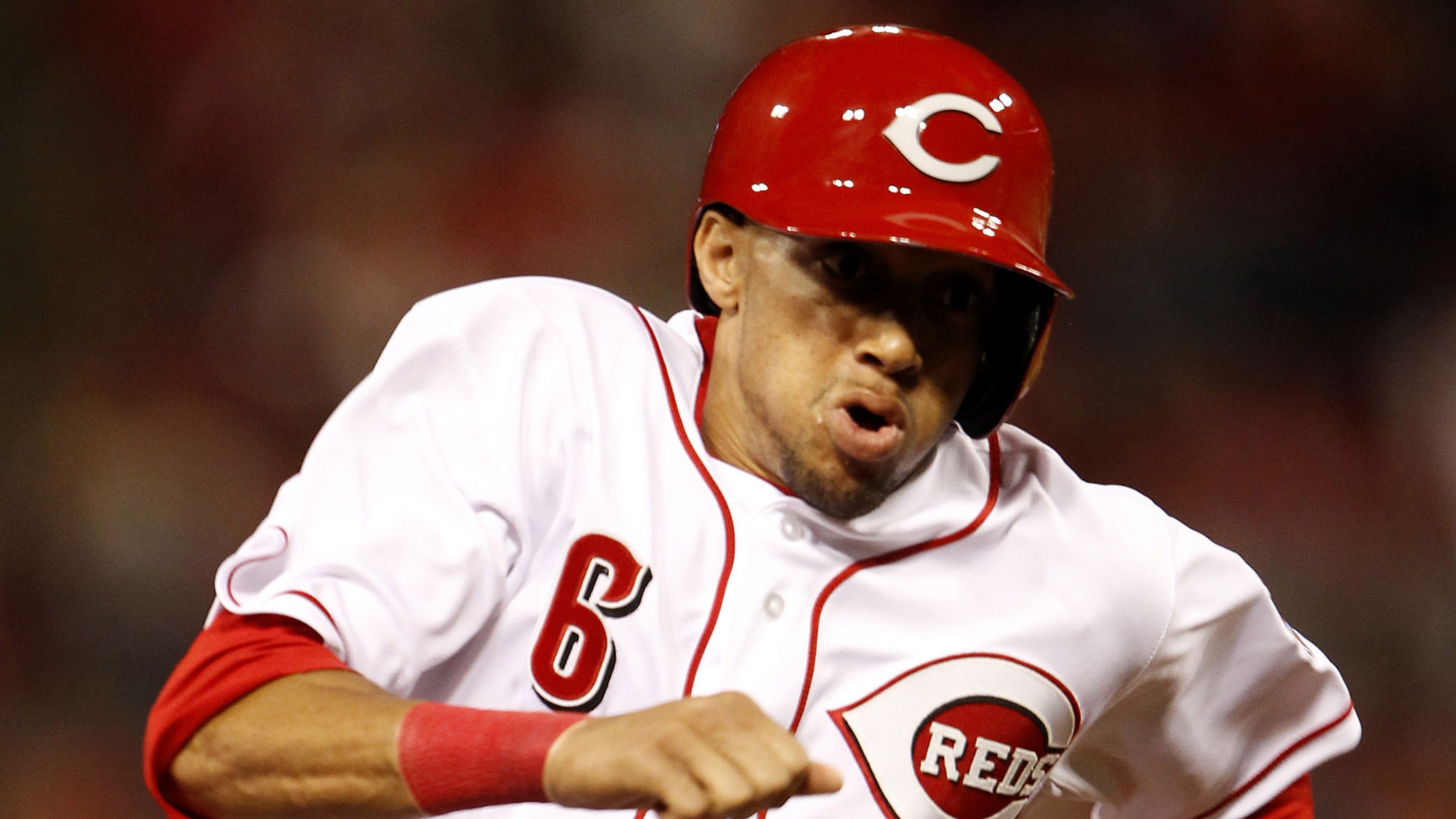 Billy Hamilton records first steal as Reds top Cardinals