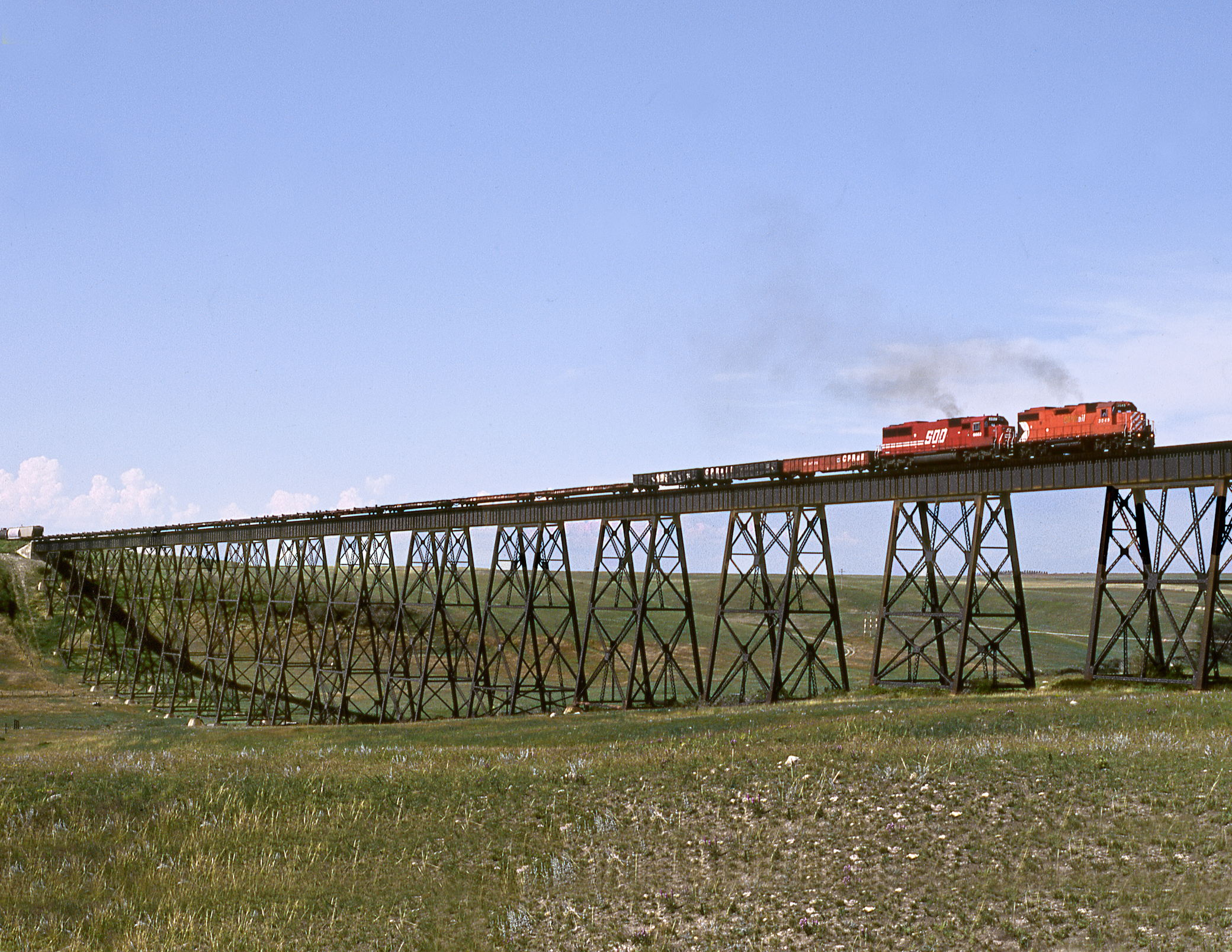 Wallpaper Grass Sky Vehicle Train Railway Alberta Viaduct