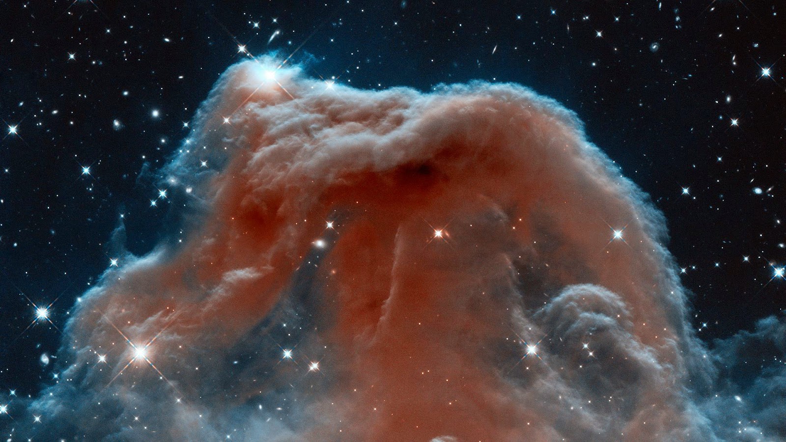 Wallpaper Nebula Deloiz