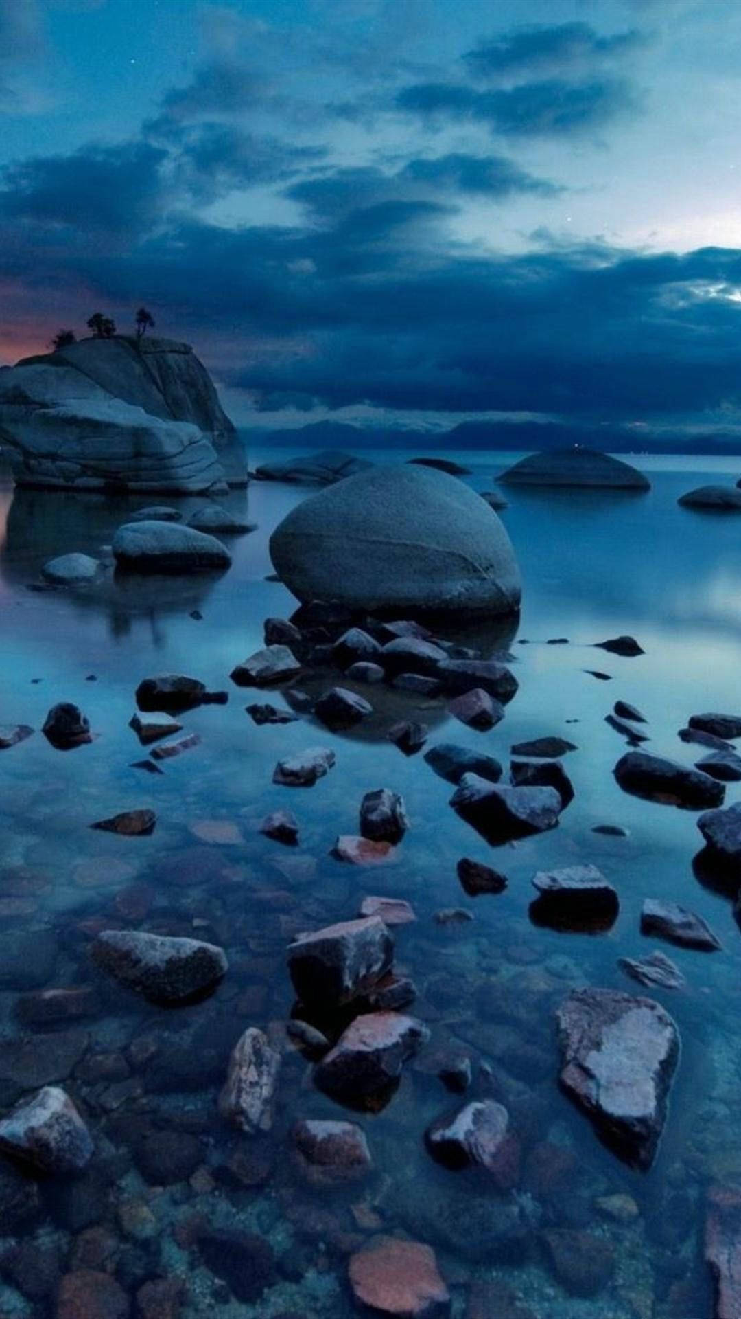 HD Nature Phone Rocky Sea Wallpaper